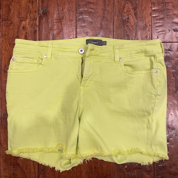 Torrid Women's Shorts Size 14 Wash Stretch High-Rise Neon - Picture 1 of 7